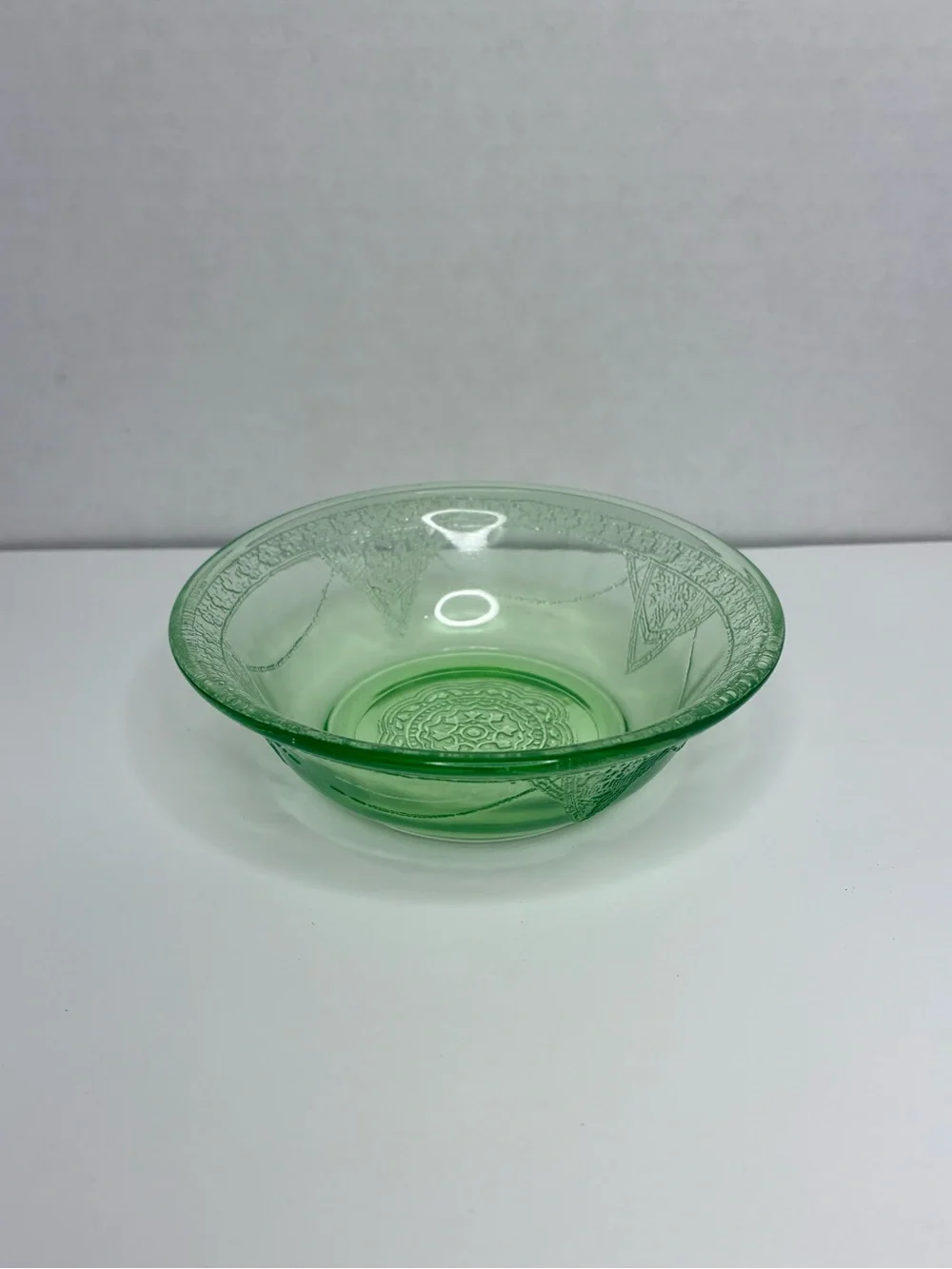 Vintage Uranium Green Federal Georgian Lovebirds Small Berry And Dessert Bowl